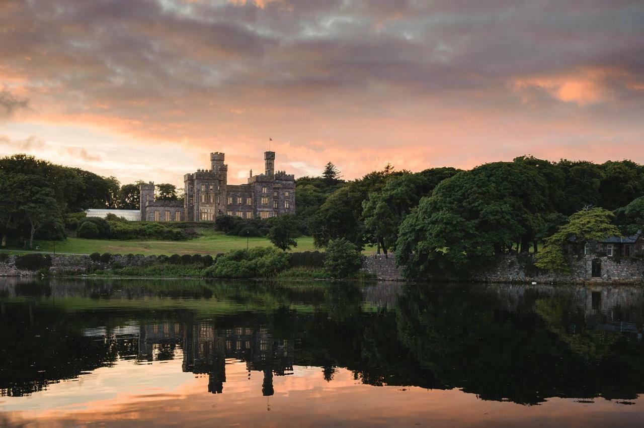 Апартаменты Lews Castle Сторновэй Экстерьер фото